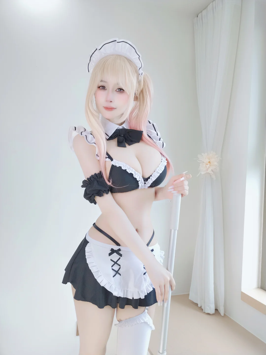 白银81 - Maid Marin [62P-171MB] tg@simisebaisi 【丝足阁】034.webp